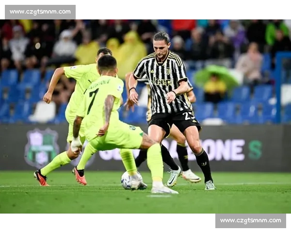 足协杯折戟成转折：泰山队官宣换血，巴萨青训总监助阵新老交替